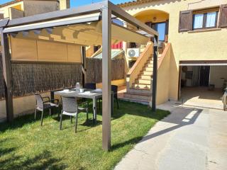 Casa con terraza, A/A, barbacoa, wifi, parking a 500 m de la playa - ES-89-86 - 0