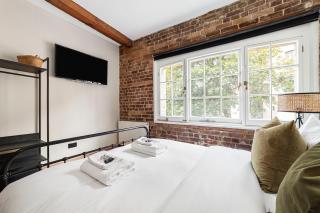 Newly Refurbished Warehouse Cnv 2BR Apt Bermondsey - 6