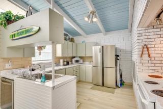 Ormond Beach Home with Pool - Walk to Ocean! - Ormond Beach - 1