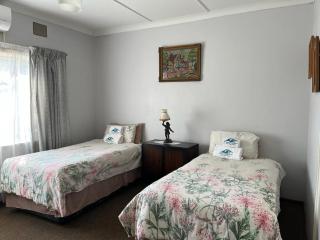 Elwandle Guest House - 2