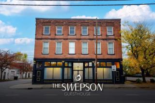 Swepson Guesthouse KING Sleep42 15BR 10BA 22Beds - Louisville - 0