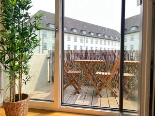 Two Bedroom Apartment in Hamburg - 1