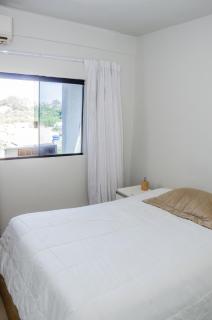 Prox ao hospital HRT e Anchieta e faculdade - wifi- netflix - ar-condicionado - 5