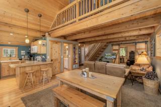Lil Bigfoot Chalet by NW Comfy Cabins - Leavenworth - 3