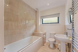 18 - 3 Bedroom Cottage - LP - Pwllheli - 2