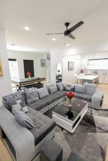 Modern Dream Townhouse - Houston - 9