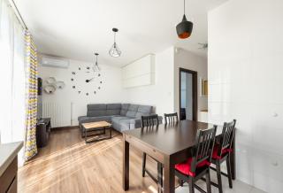 Wilanów 2-Bedroom Apartment - 6