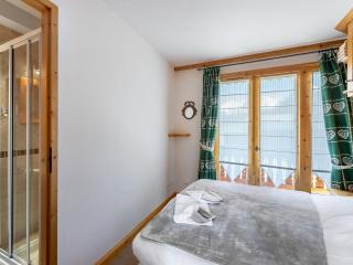 Chalet familial cosy pour 8 pers. près des pistes et commodités à Courchevel Le Praz - FR-1-568-44 - 5
