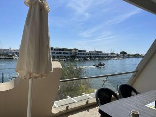 T2 Cabine Climatisé 6 Couchages avec Parking - Port Camargue - FR-1-250-260 - 7