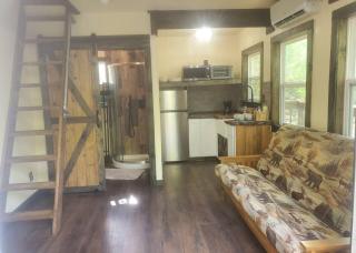 Waterfront Treehouse in a Magical Forest - Waller - 6