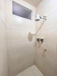 Casa con Habitaciones privadas - Guayaquil - 4