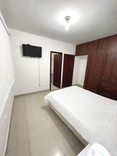 Casa con Habitaciones privadas - Guayaquil - 1