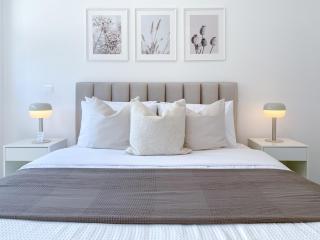 Phaedrus Living White Hills Suites Panoramic View - Aglantzia - 2