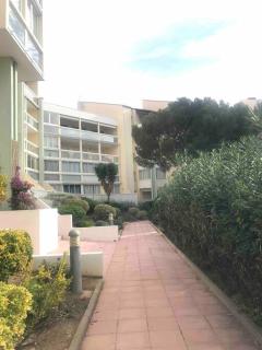 Mer et tennis à la Corniche - 4