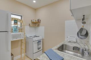 Refreshing Miami Apartment 4 Mi to the Beach! - 8