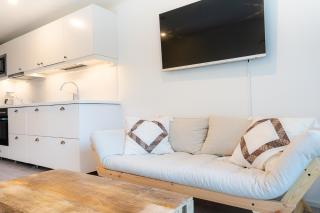 Lumberjack Apartment - 4