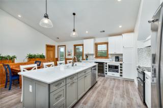1040 - SeaQuinns by Resort Realty - Corolla - 2