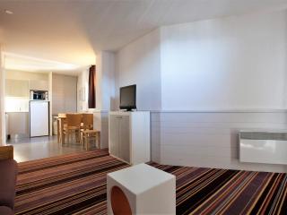 Appartement confortable 2 pièces avec balcon, départ skis aux pieds, Wifi inclus - FR-1-314-213 - Morzine - 9