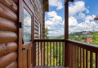 Sky View- Hot Tub, Breathtaking Mountain Views - 1