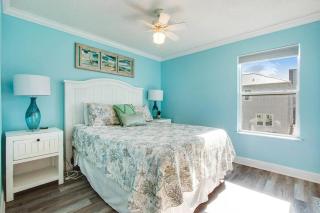 Renovated Condo With Pool and exclusive Beach Access - Gulf Shores - 1
