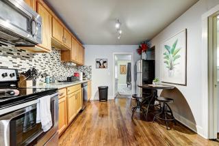 Putnam Pad I -near Asian District- just off I-44 - Oklahoma City - 5