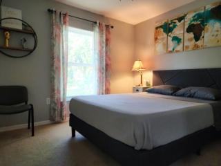 Private room in quiet neighbourhood - 8