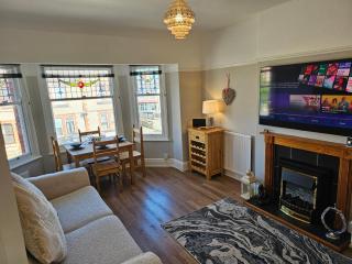 Harbour View Apartment - Llandrillo-yn-Rhôs - 8