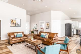 Maynard Dixon: Desert Luxury & Stargazer's Oasis - Kanab - 0