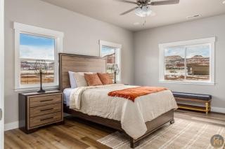Maynard Dixon: Desert Luxury & Stargazer's Oasis - Kanab - 1