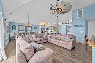 1090 - Catch Me N Corolla by Resort Realty - Corolla - 5