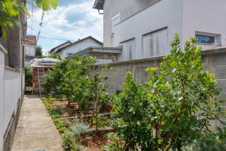 Apartments with a parking space Vodice - 21593 - Vodice - 2
