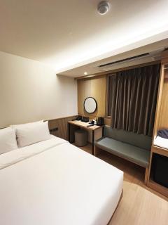 The Van Stay - Busan - 1