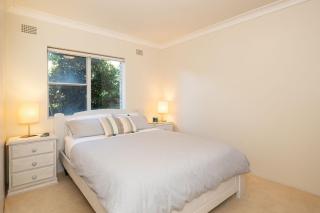 Free night on us this winter at Mindi's - Narrawallee - 5