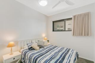 3BR Drift Apartment with Rooftop Balcony by uHoliday - Casuarina - 1