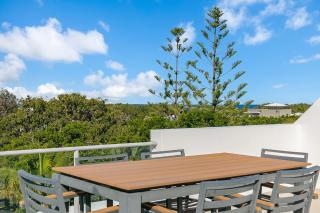 3BR Drift Apartment with Rooftop Balcony by uHoliday - Casuarina - 4