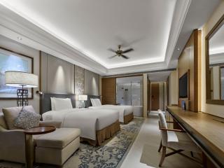 Hilton Haikou Meilan - Beachfront Hotel - 7