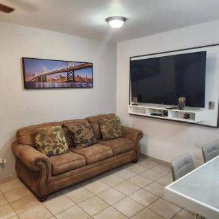 3 bedroom townhouse w garage blocks from the beach - Puerto Peñasco - 1
