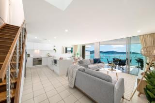 Penthouse Oasis On Airlie - Airlie Beach - 1