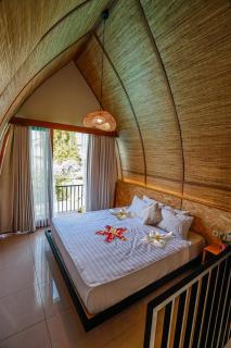 Neo Bintang Bungalow Cafe and Pool - Sanur - 6
