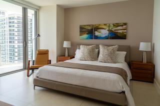 Zen Vacation Rentals Ocean Front 3-Bedroom Paradise - Hollywood - 3