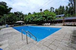 Leisure Homestay - Pool, Boating, Zipline, Home Food, Estate - 9