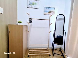 Comfy 1BR with Pool View and Wi-Fi in Grace Res Taguig City - 4