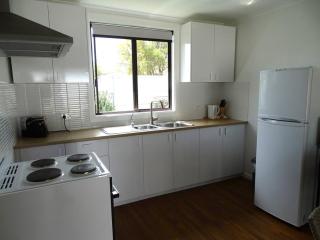 Passat Holiday Units - Unit 2 - Port Victoria - 2