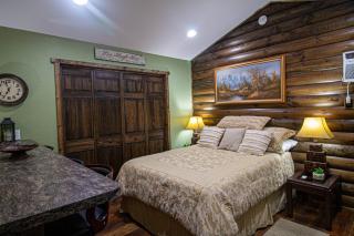 The Lil House - Robbinsville - 7