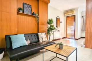 Cottonwood Midcentury Apartment at Majesty 811 - Bandung - 0