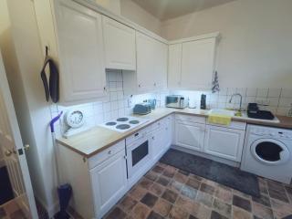 Luxe & Stylish Centralised Watford Apt - Fast Wi-Fi & Free Parking Near Harry Potter Studios Tour - Watford - 7