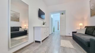 Finnem Rentals Florenc - Praga - 7