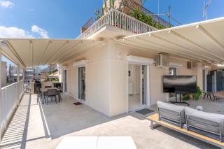 Sunny & Luxurious Penthouse with Terrace - Atene - 1