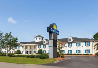 Days Inn by Wyndham Shallotte - Shallotte - 9