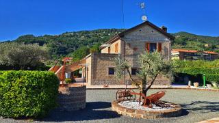 Spicchio di Luna - Casa Vacanze - Albiano - 0